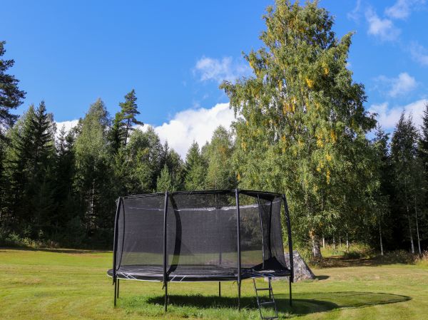 Trampoline Removal in Leesburg