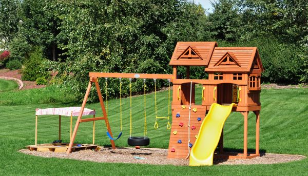 Playset Removal in Leesburg